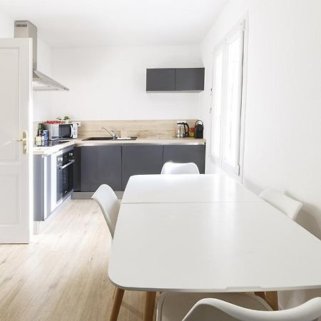 Grand Appartement Hyper Centre Ville D'أنجير المظهر الخارجي الصورة
