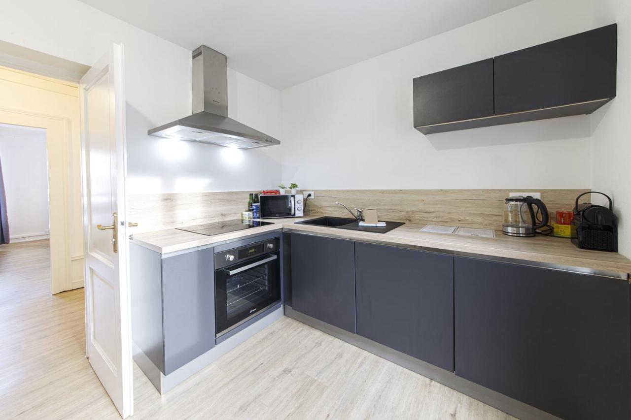 Grand Appartement Hyper Centre Ville D'أنجير المظهر الخارجي الصورة